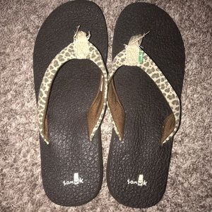 Cheetah Sanuks sandals